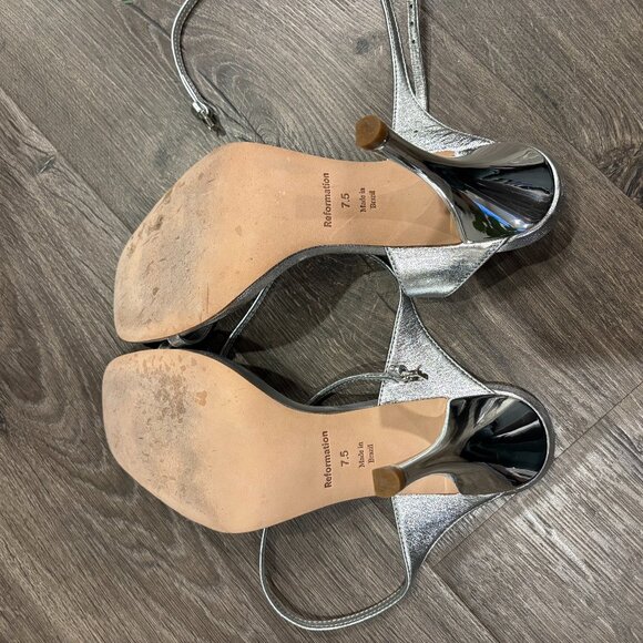 Reformation Angelina Heeled Sandal (Silver, 7.5) - Picture 6 of 6